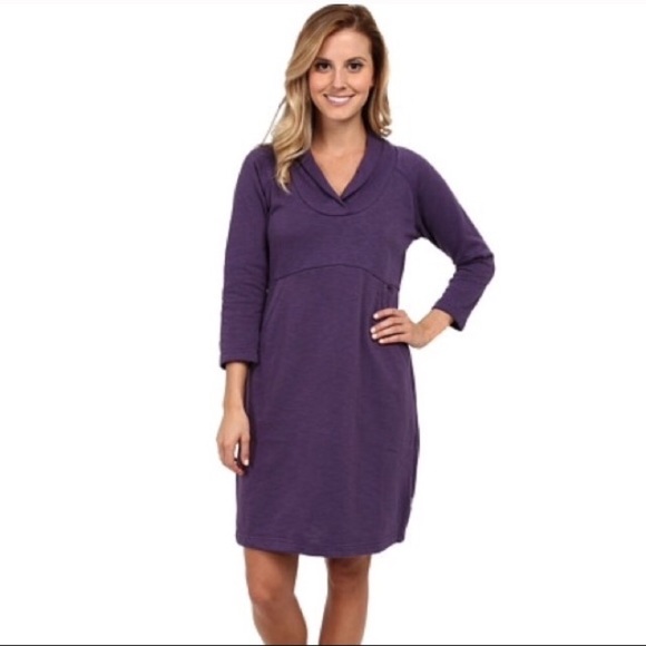 Columbia Vneck Sweatshirt Dress 