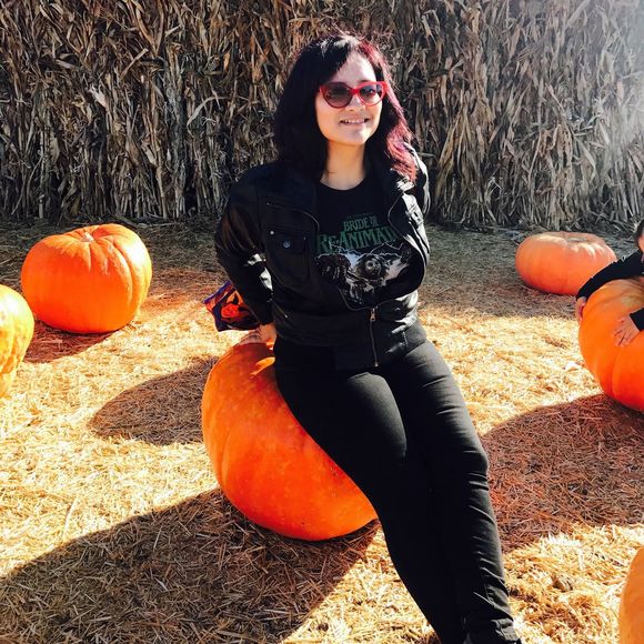 Meet your Posher, Natalie - Picture 1 of 1