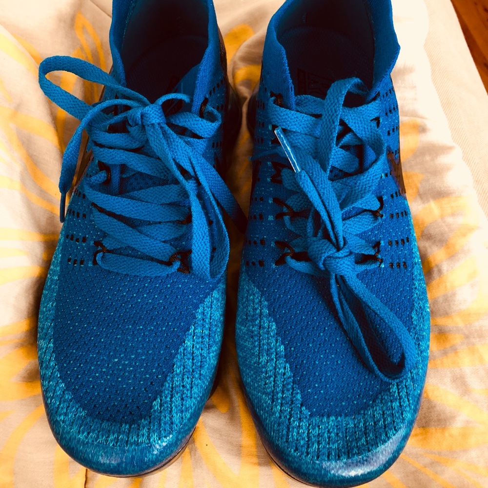 Nike Vapormax size 7 boys/men’s