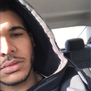 Meet your Posher, Dominick