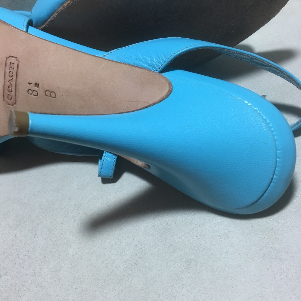 EUC - COACH LEATHER TURQUOISE SANDALS - SIZE 8 1/2 - Picture 7 of 8