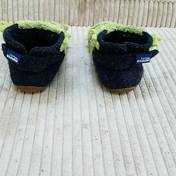 Dragon Slippers - Picture 3 of 8