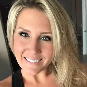 Meet your Posher, Niki