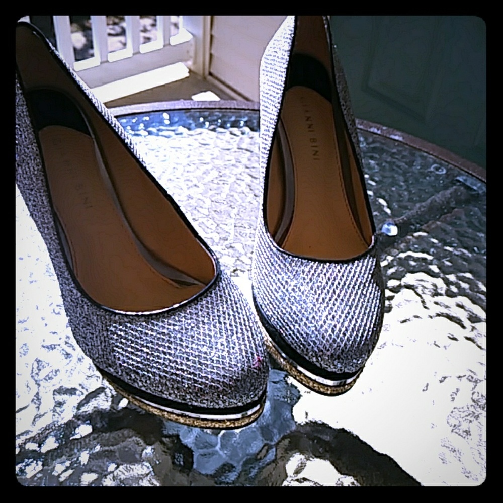 Gianni Bini Shoes