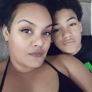 Meet your Posher, Genevieve