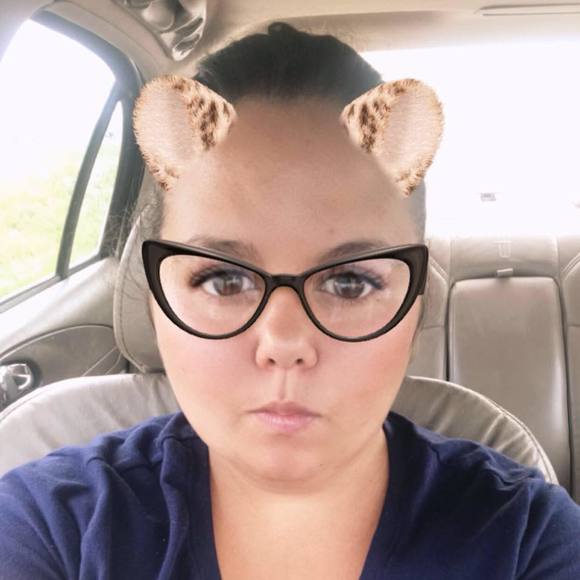 Meet your Posher, Shawna - Picture 1 of 1