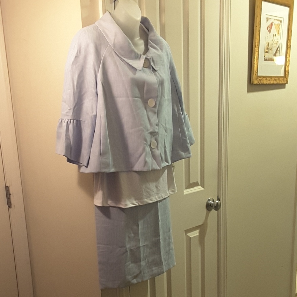 Jones Newyork Suit
