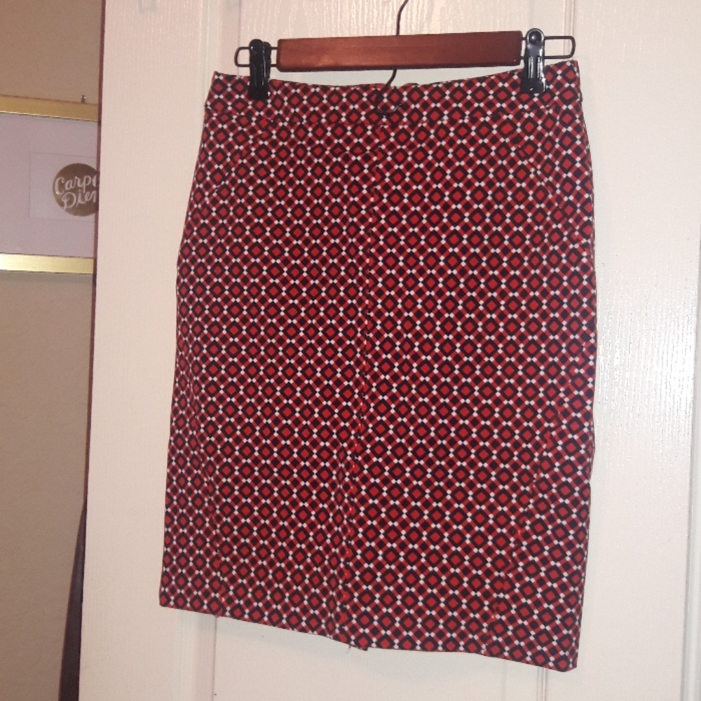 Ann Taylor Red, White, & Blue Design Skirt