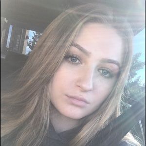 Meet your Posher, Paige
