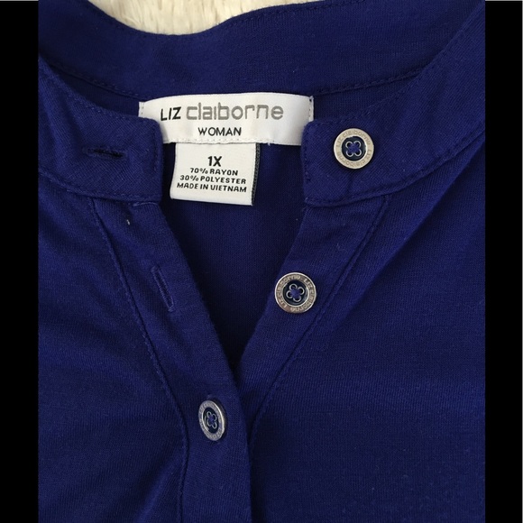 Liz Claiborne 💙 Metal Button Up - Picture 7 of 7