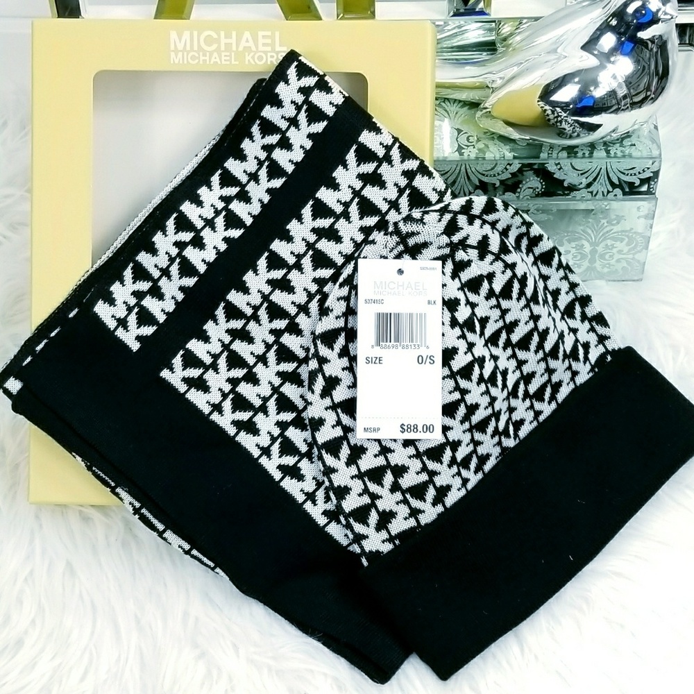 🔴LAST 1🔴MICHAEL KORS SET BLK/WHITE - Picture 3 of 4