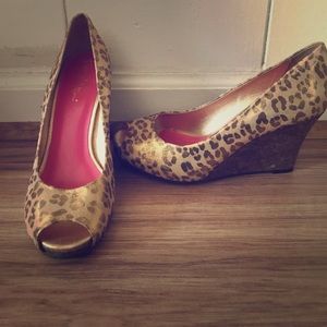 Lilly Pulitzer Gold Cheetah Peeptoe Wedges