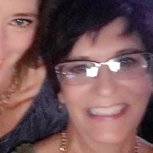 Meet your Posher, Paula