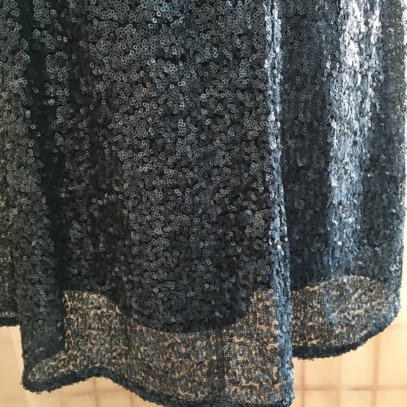 ISSI Navy blue sleeveless sequined dress - Picture 4 of 8