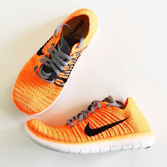 Nike Shoes - Last one Sz 7🌹Nike Free flyknit running shoes