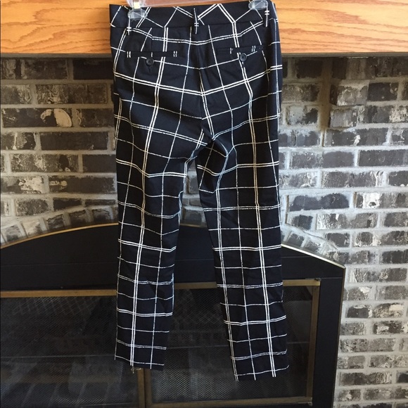 Designed Work Pants - Picture 2 of 6