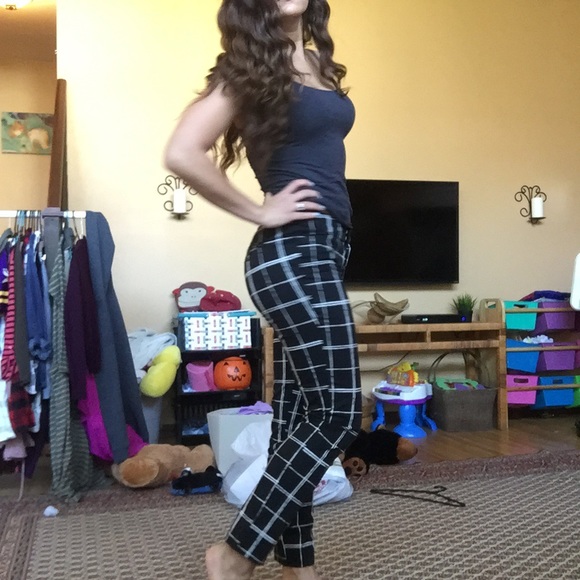 Designed Work Pants - Picture 4 of 6