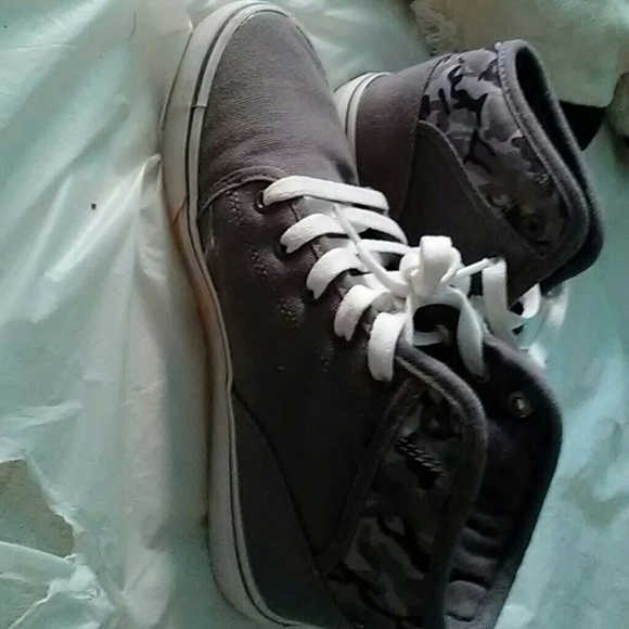 Fila shoes - Picture 2 of 2