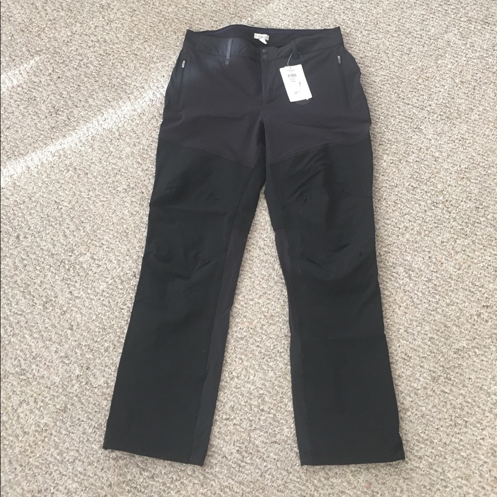 L.L. Bean Swift Ascent Hiking Pant Misses