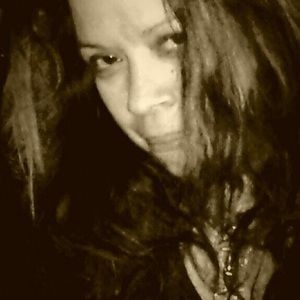 Meet your Posher, Ana