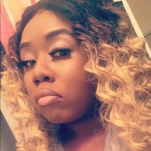 Meet your Posher, Kelliese