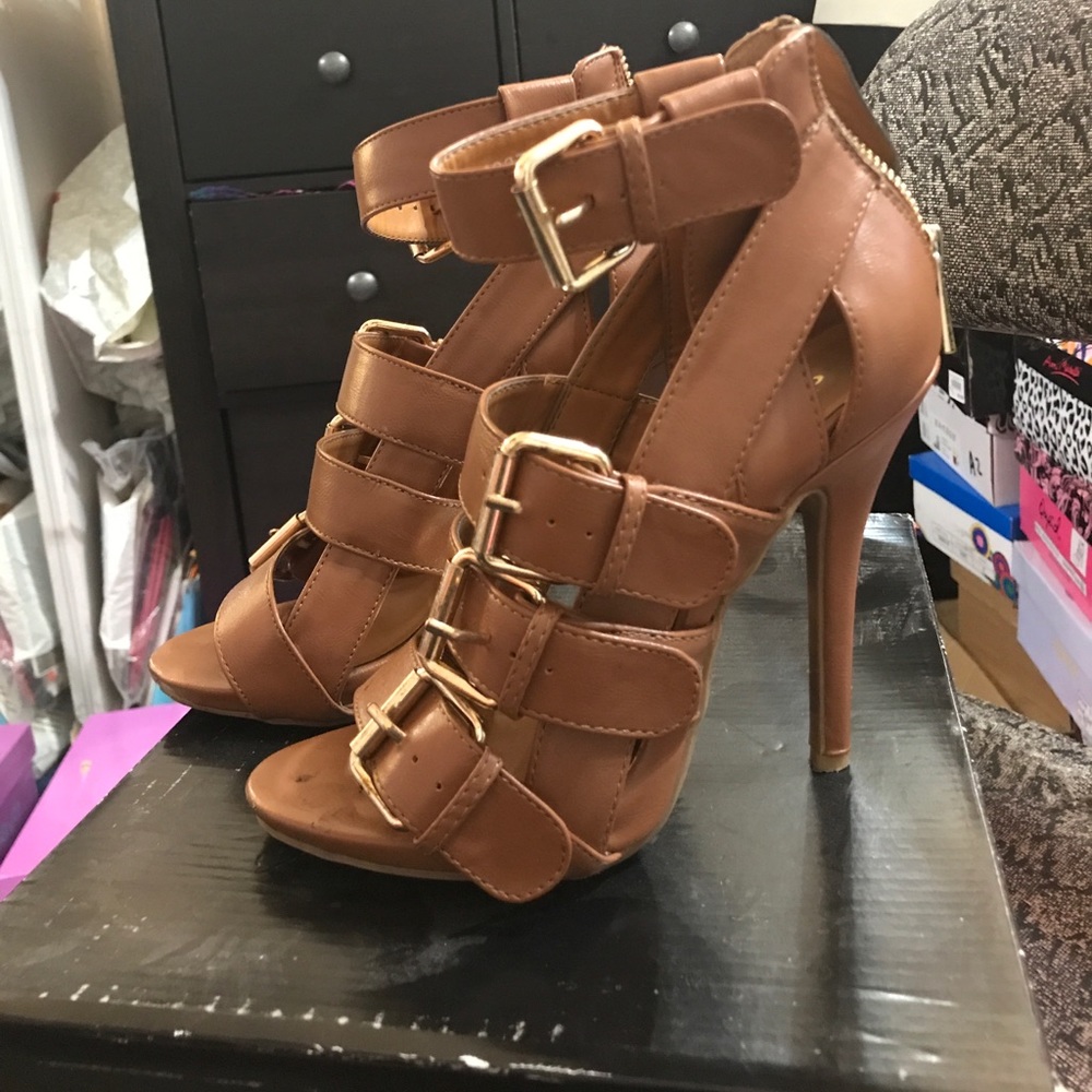 Strap heels