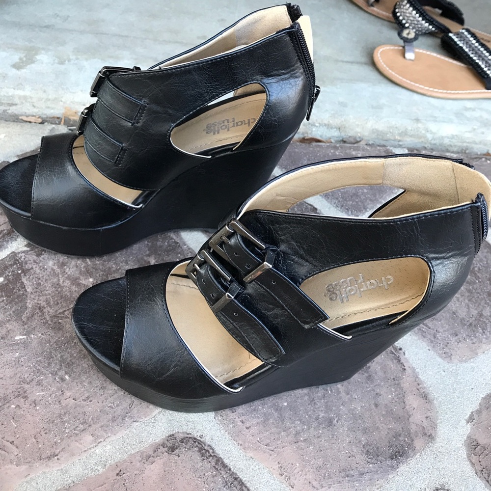 Charlotte Russe platform heels size 6