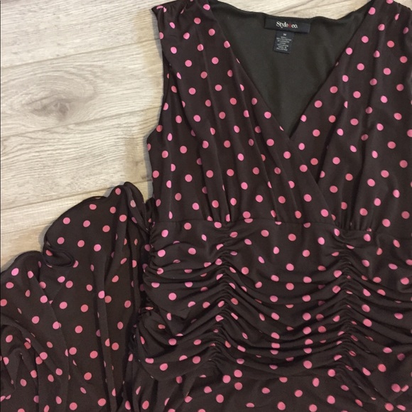 Polka Dot Dress 🎀 - Picture 3 of 3