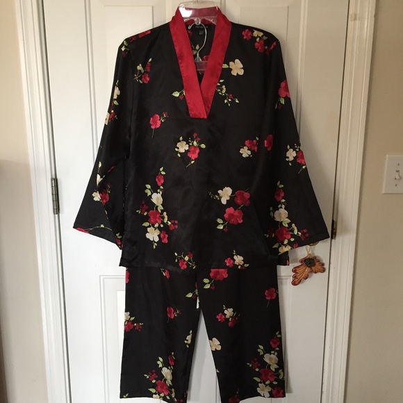 Jones New York Other - 🎄$19🎄Jones New York Pajamas Sz S