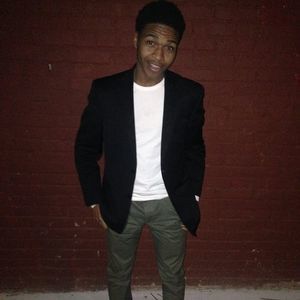 Meet your Posher, Carlos