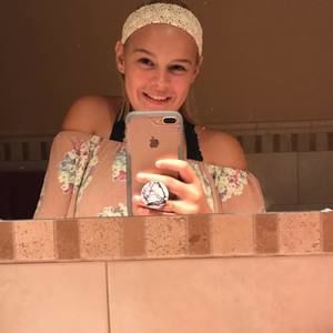 Meet your Posher, Bella