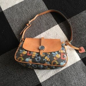 Dooney And Bourke bumblebee 🐝