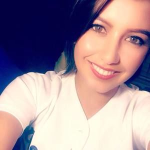 Meet your Posher, Vanessa