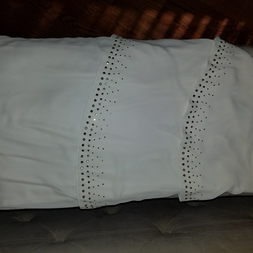 Express Dress - Picture 3 of 6