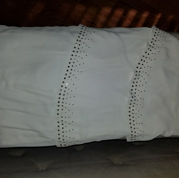 Express Dress - Picture 3 of 6