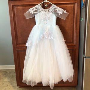 Flower girl dress sz 5 EUC