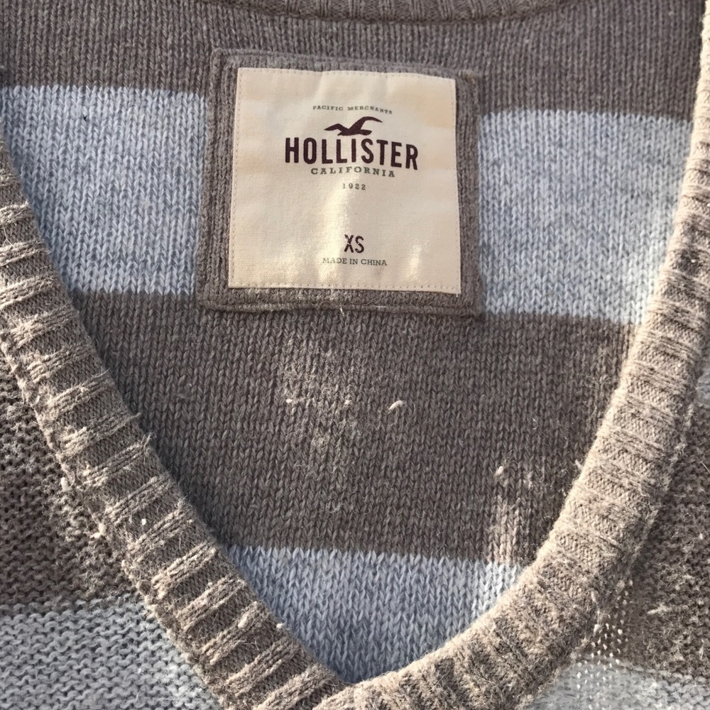Sweater - Picture 2 of 2