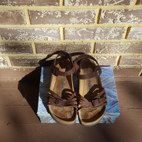 Birkenstock Shoes - BIRKENSTOCK SANDLES SIZE 39