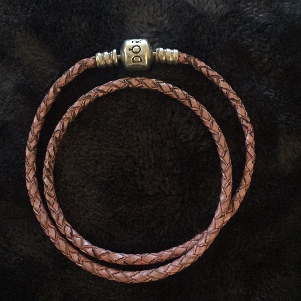 Pink pandora bracelet