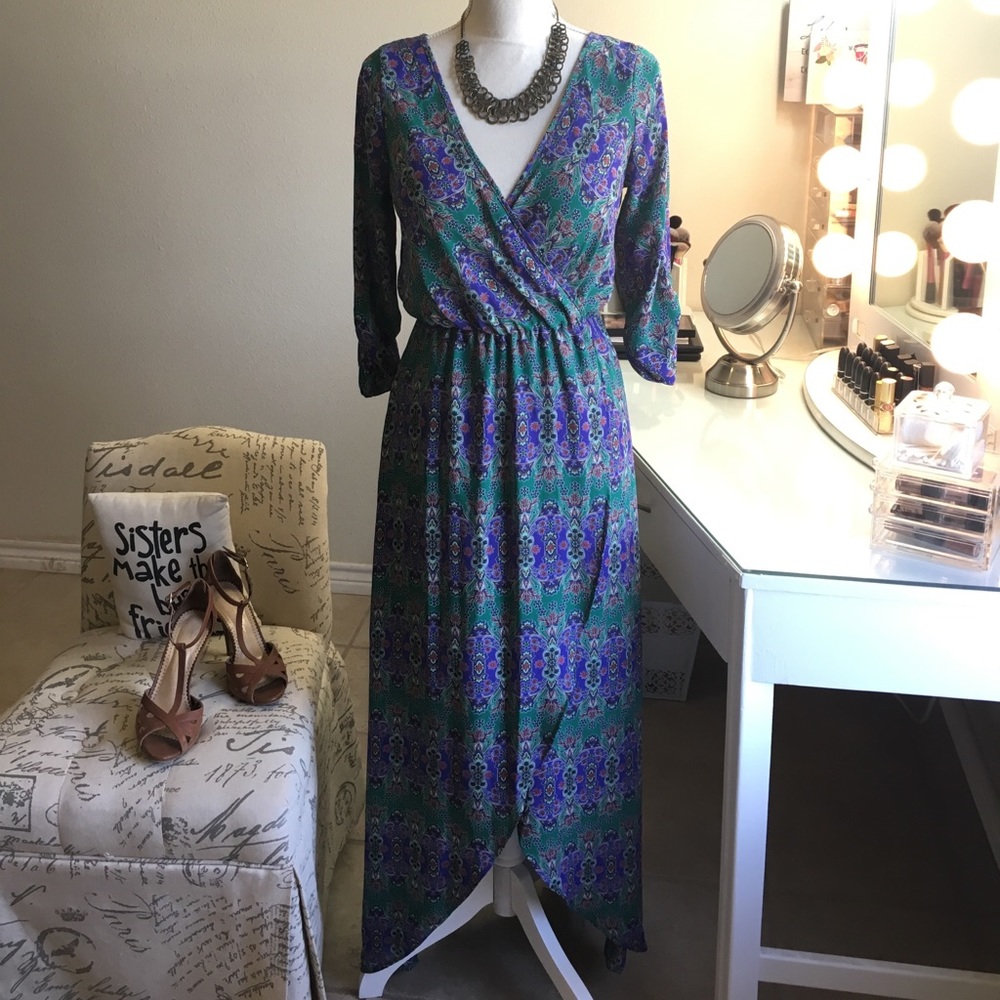 Beautiful High low faux wrap floral maxi dress