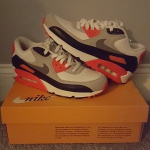 2015 Nike Air Max 90 Infrared