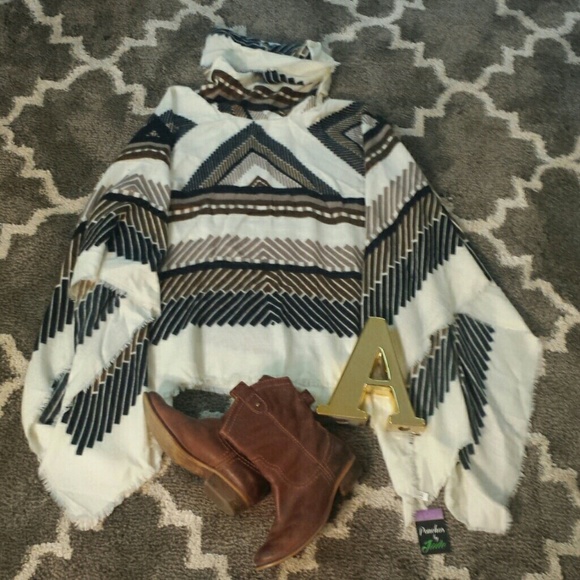Poncho by Jade Jackets & Blazers - Poncho Poncho by Jade Jackets & Blazers - Poncho