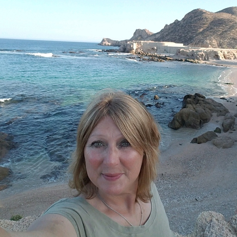 Meet your Posher, Rene