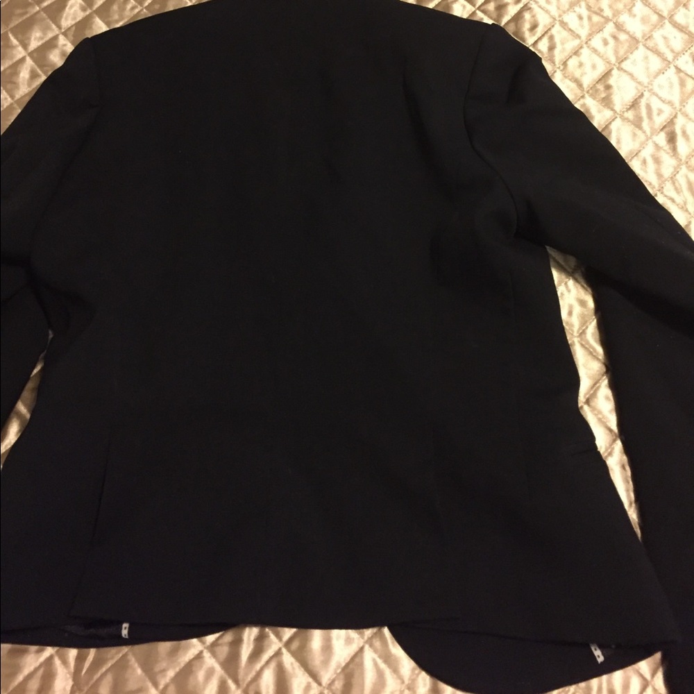 Jacket - Picture 2 of 3