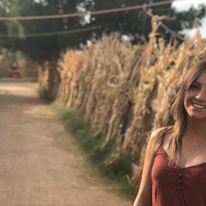 Meet your Posher, Marissa