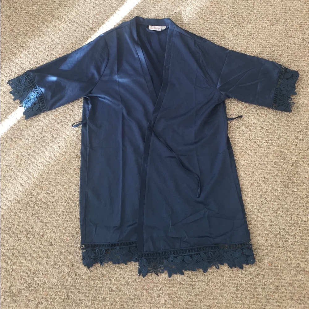Dark blue lace robe