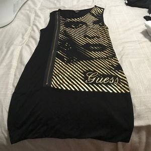 Guess sleeveless top