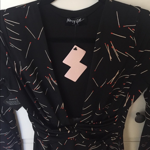 NWT Nasty Gal long sleeve match stick mini dress - Picture 4 of 6