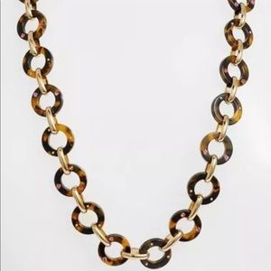 Kate spade “out of her shell” necklace