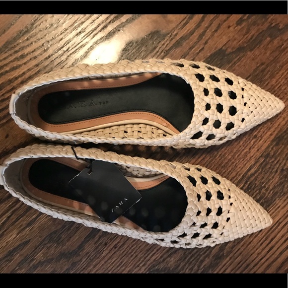 woven pointed flats